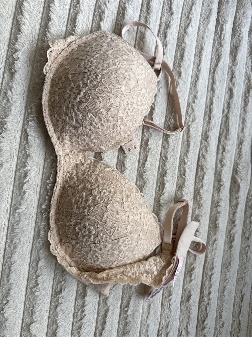 Victoria's Secret Bra, Push Up Bra, New Without Tags